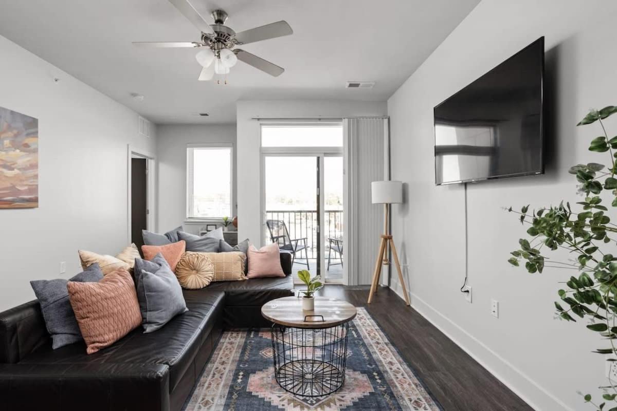Cozysuites Spacious 2Br Next To Whole Foods Ινδιανάπολη Εξωτερικό φωτογραφία